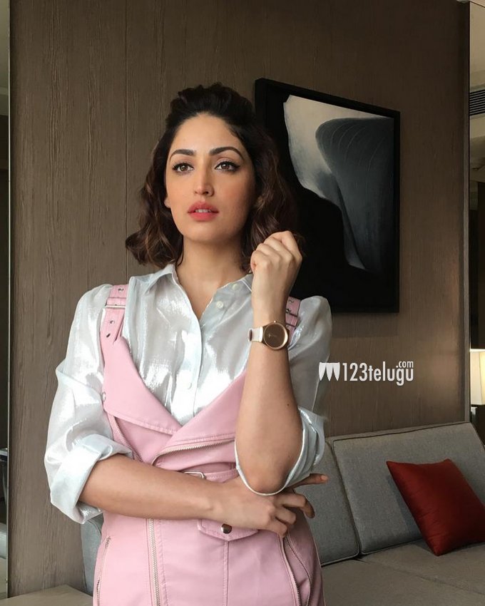 yami gautham (1).jpg