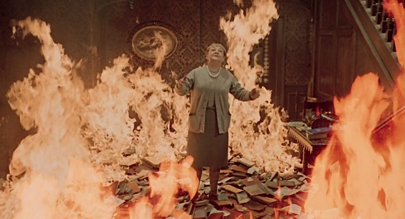 Fahrenheit_451_1966_MVO_ORT_Original_Eng_Sub_Rus_Eng.BDRip-AVC_by_Indigo-child.mkv_snapshot_01.05.28_[2019.04.04_21.31.1.png