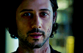 tumblr_ppsj9wPSUJ1qf916bo7_r1_400.gif