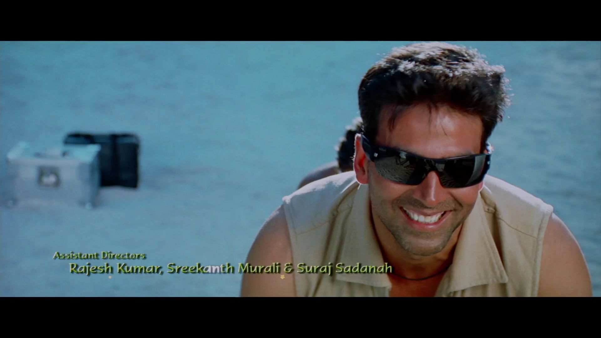 2005 - Garam Masala -1- Adaa_1080p_sub.mkv1064.jpg