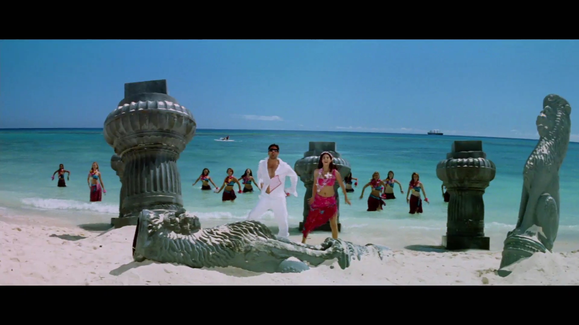 2005 - Garam Masala -4- Dil Samundar_1080p_sub.mkv0391.jpg