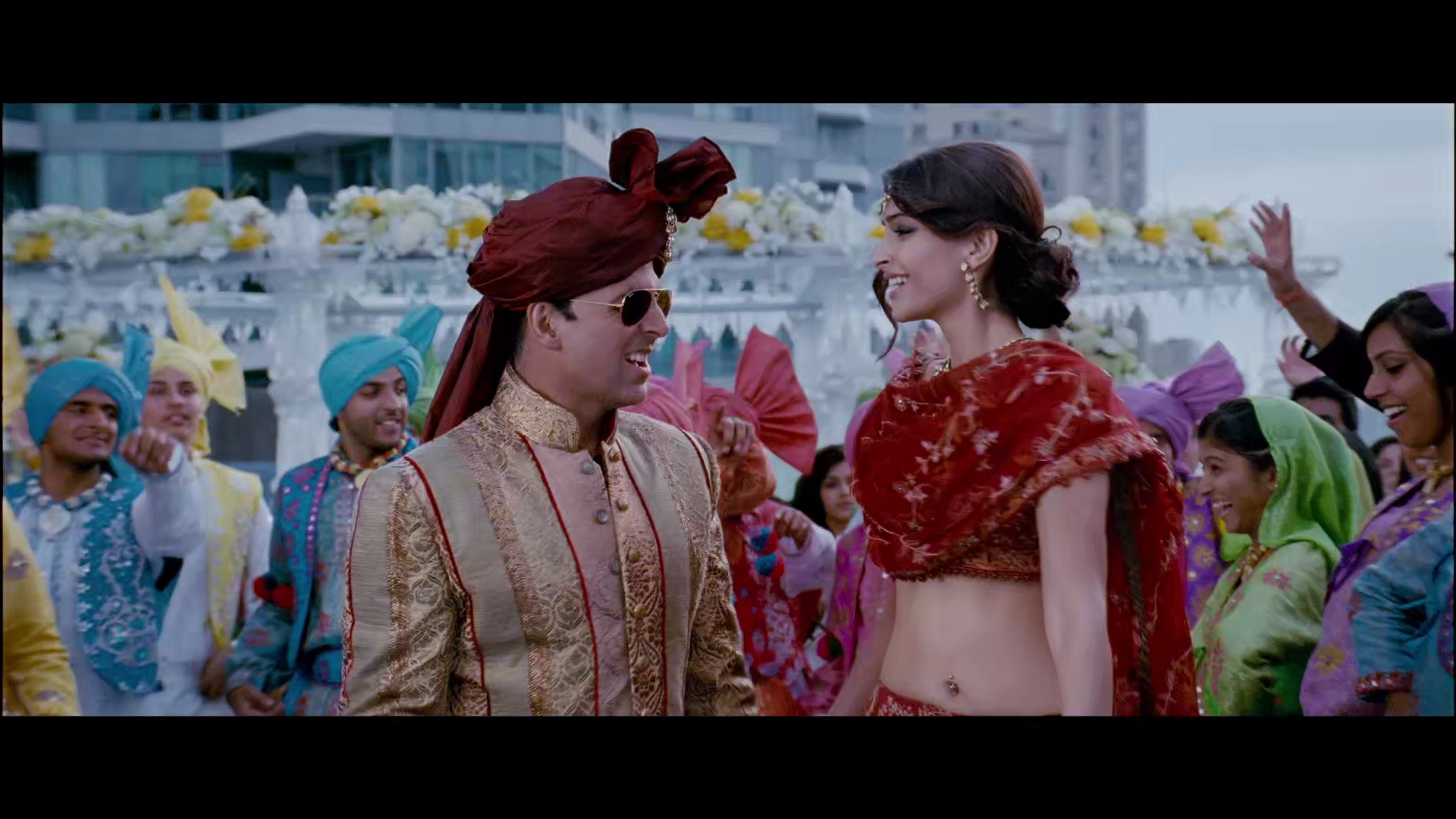 2011 - Thank you -5- Khushiwon Di Mela_1080p_sub.mkv2262.jpg