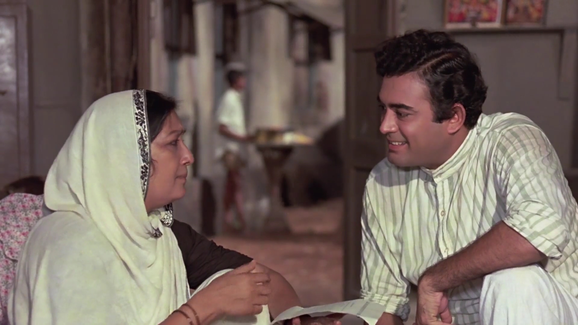 Koshish.1972.WEBHDRip.1080p.AVC[(031603)20-51-02].JPG