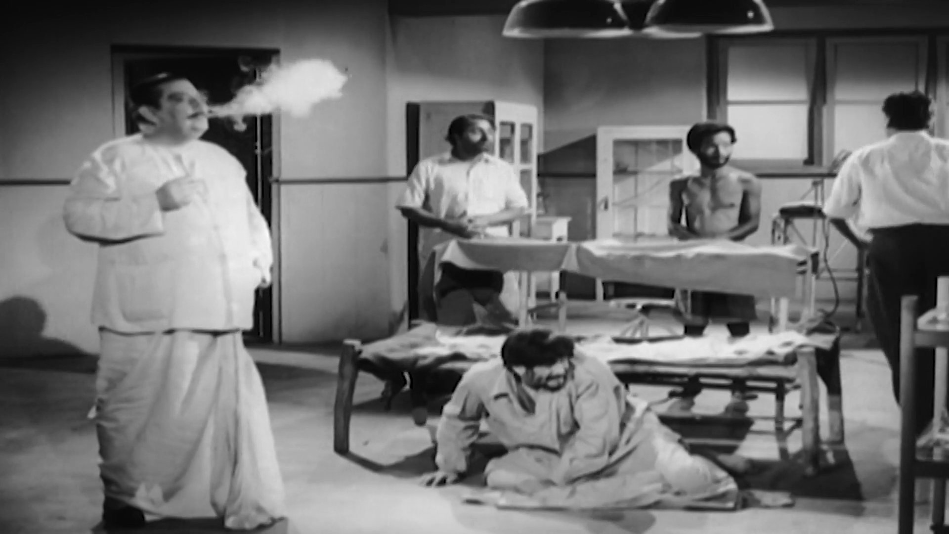 Jagte.Raho.1956.WEBHDRip.1080p.AVC[(174939)18-53-07].JPG