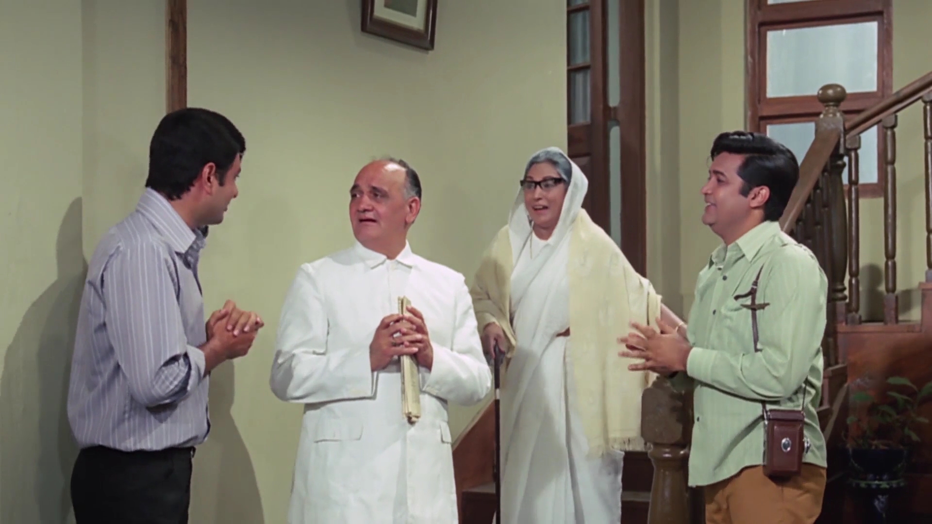 Buddha.Mil.Gaya.1971.WEBHDRip.1080p.AVC[(063536)17-18-35].JPG