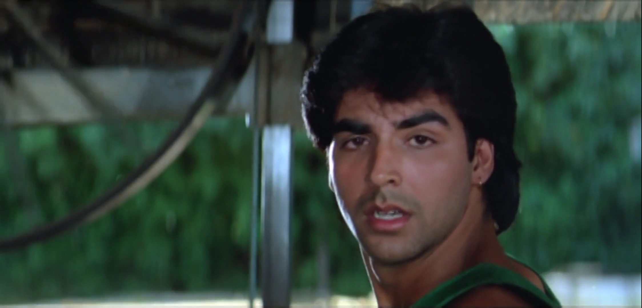 Saugandh.1991.WEBHDRip.1080p[(077939)05-10-41].JPG
