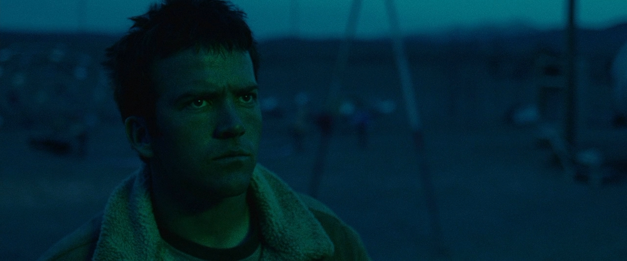 Legion.2010.Bluray.720p.DTS.x264-CHD.mkv_20190707_205055.326.png