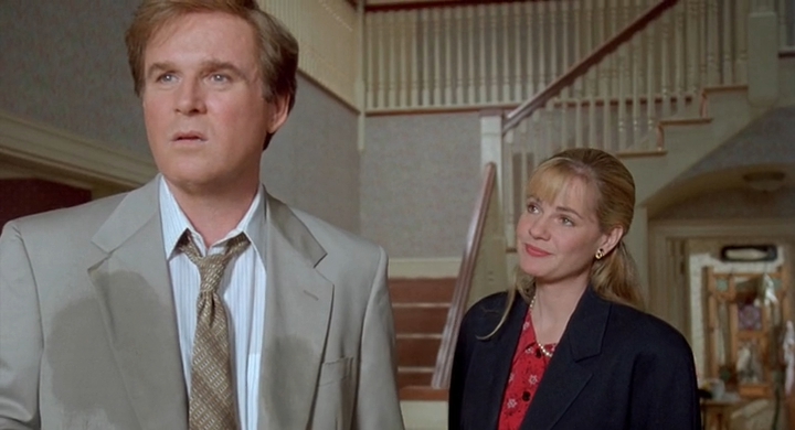 Бетховен 2.(1993).HDRip-AVC.[-=DoMiNo=-].mkv_20190809_131452.386.png