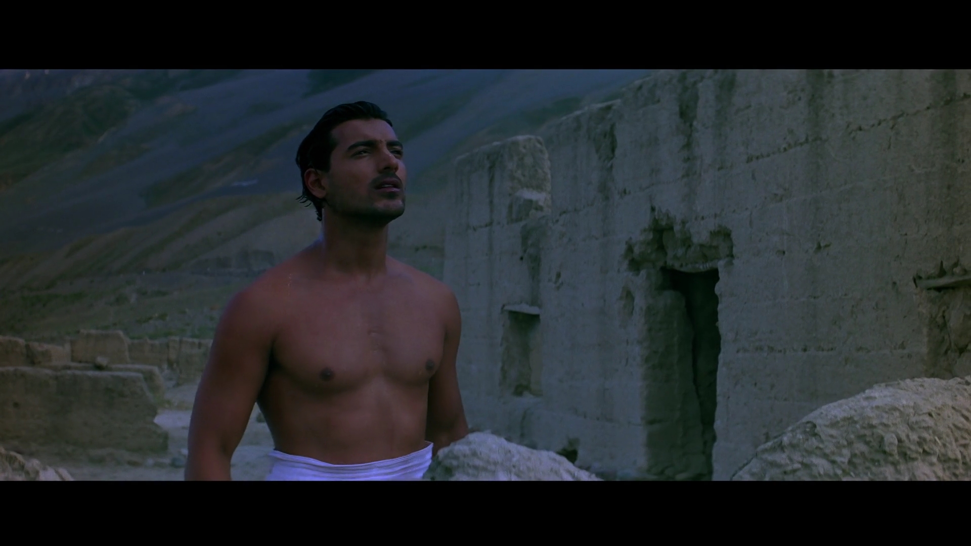 Paap.2003.WebHDRip.1080p.AVC[(101272)03-06-20].JPG