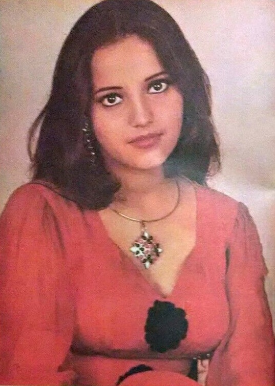 Star-Style-7-Nov-1975-Reena-Rajesh-_57 (4).jpg