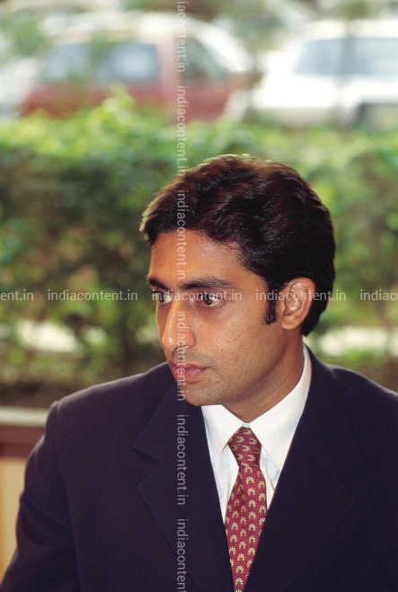 659-bollywood-actor-abhishek-bachchan-clicked-during-an-interview-in-image-88005500_20190412_129.webp