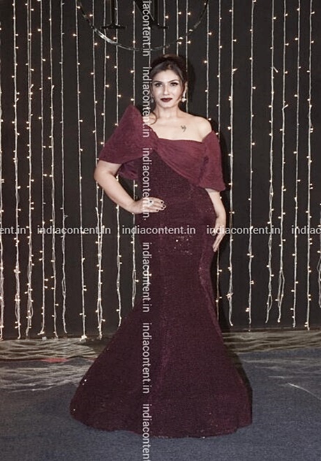 659-actress-raveena-tandon-arrives-at-priyanka-chopra-and-nick-jonas-image-cc13ba030b3d5d8f9e4709cac0d45e28-IANS.jpg