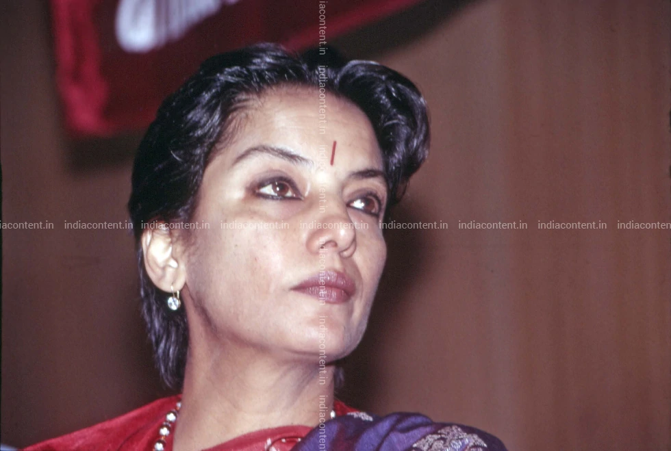 659-indian-actress-shabana-azmi-clicked-during-an-event-in-new-image-88005500_20190801_046.webp