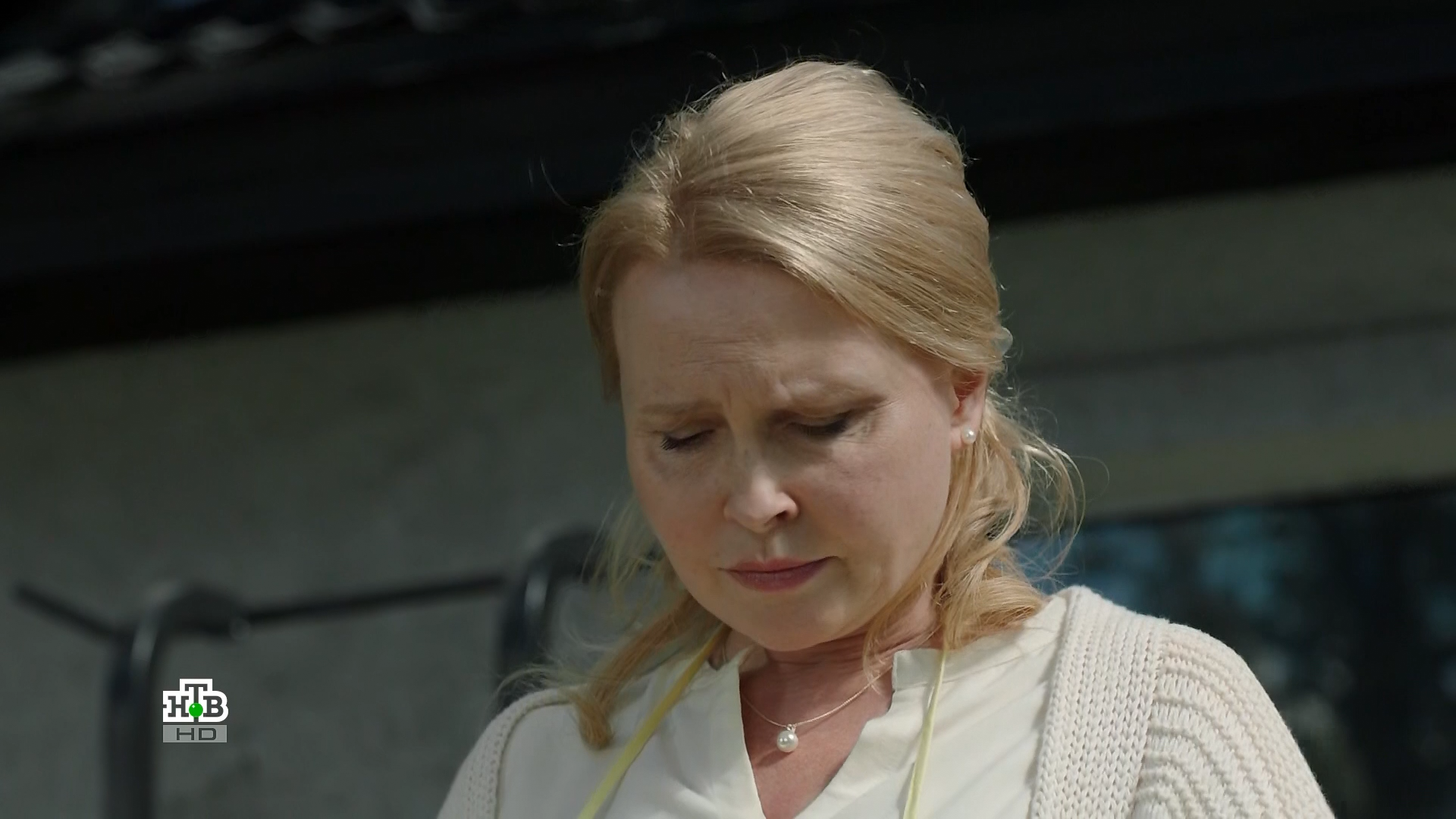 Kontakt.s01.e02.2019.DVB.by.White Smoke.R.G.Generalfilm.ts_snapshot_03.09.146 — копия.png