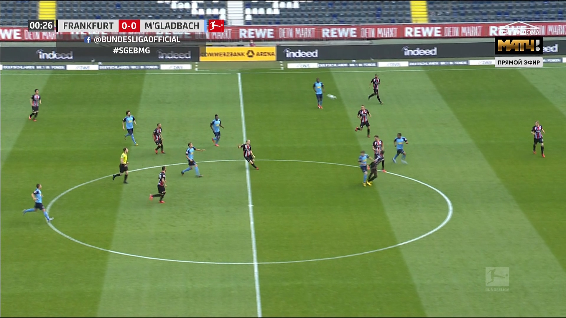 Чемпионат Германии 2019-2020 26-й тур Айнтрахт (Франкфурт) - Боруссия (Мёнхенгладбах) Матч ТВ HD.ts_20200517_001620.316.jpg