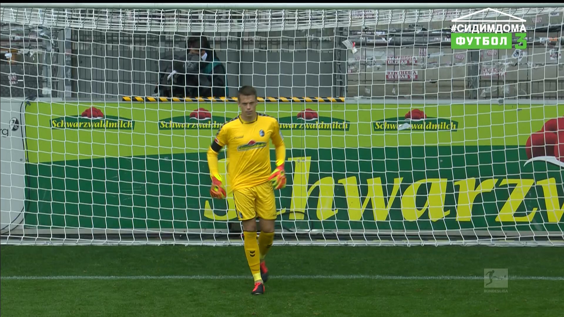 Чемпионат Германии 2019-2020 27-й тур Фрайбург - Вердер Матч! Футбол 3 HD.ts_20200524_203623.914.jpg