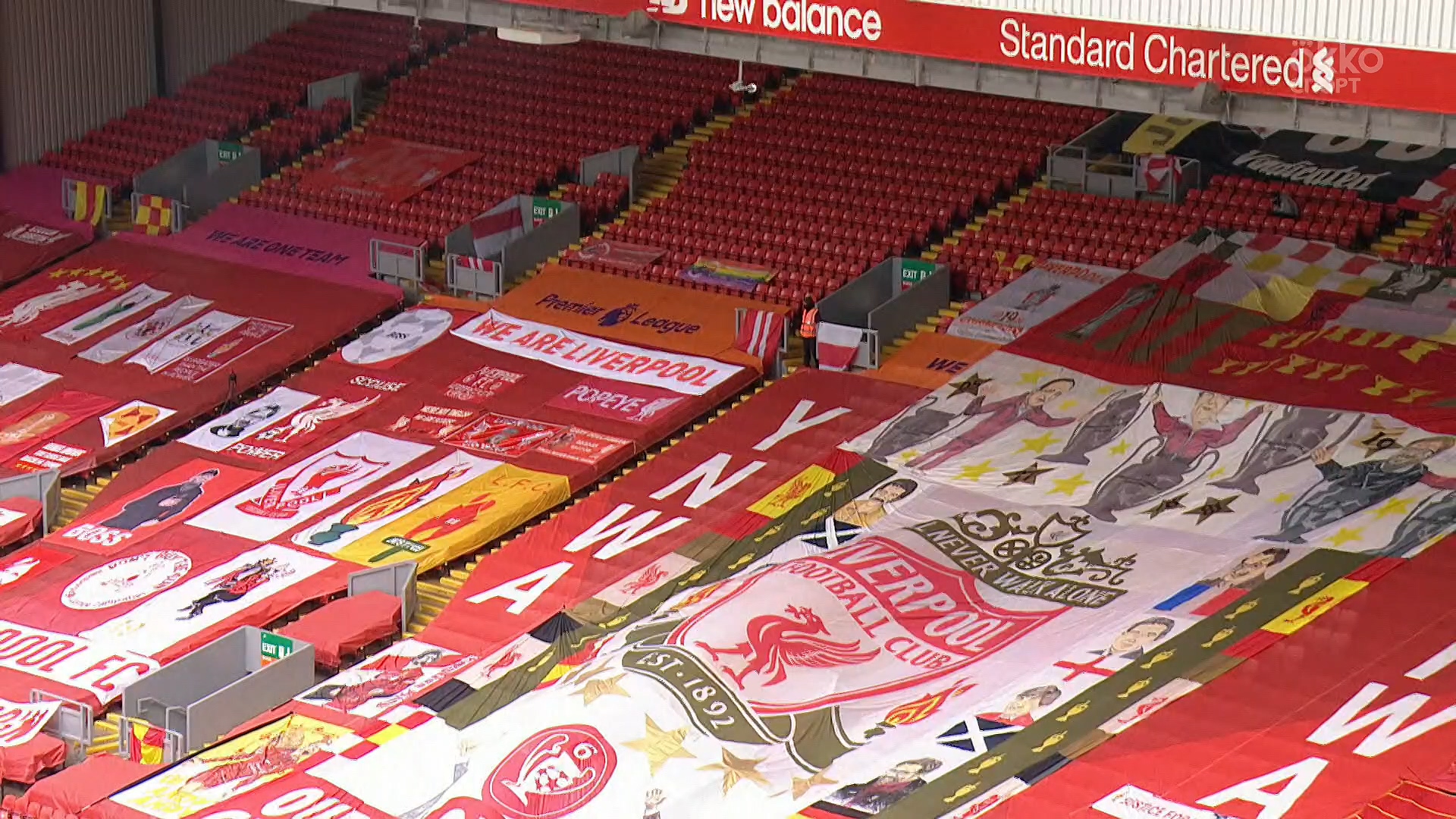 Чемпионат Англии 2019-2020 33-й тур Ливерпуль - Астон Вилла Okko Спорт.mkv_20200706_202448.192.jpg