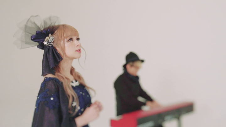 20201130.2314.2 GARNiDELiA - Star Trail (PV) (VOB) (JPOP.ru).png