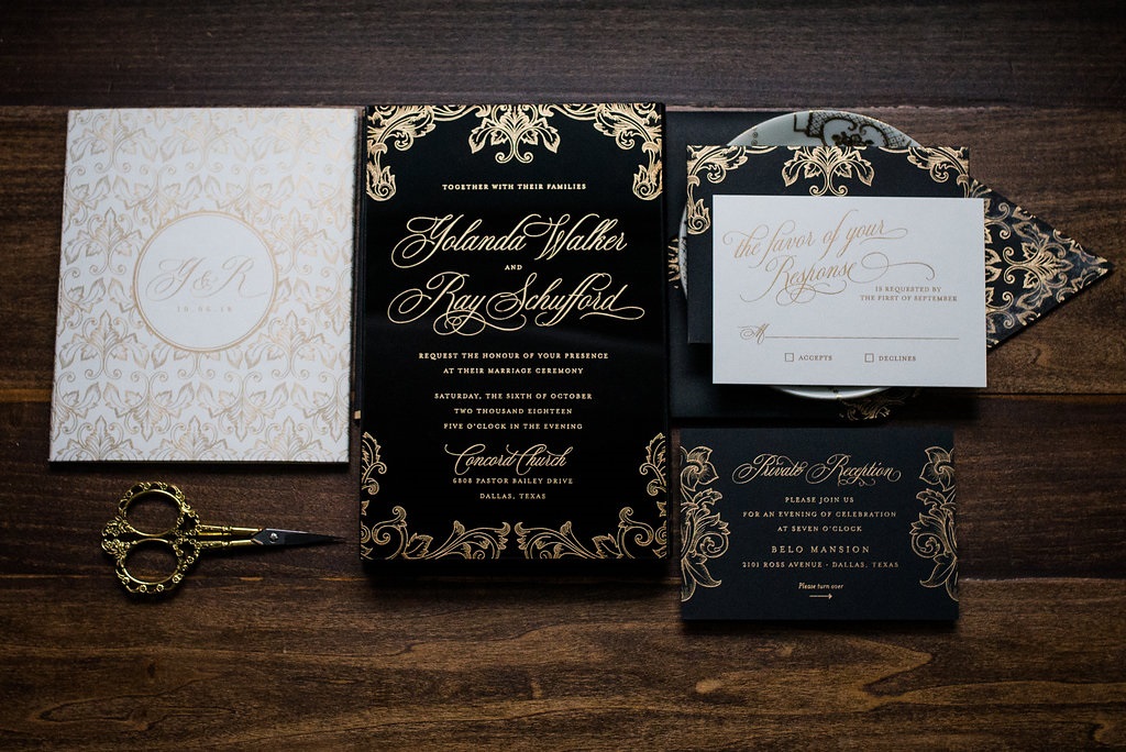 VINTAGE-BLACK-ACRYLIC-WEDDING-INVITATIONS.jpg