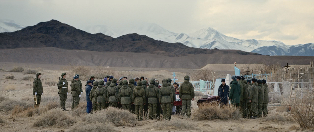 На дальних рубежах.(2020).WEB-DLRip.x264.720p.[-=DoMiNo=-].mkv_20210707_113431.204.png