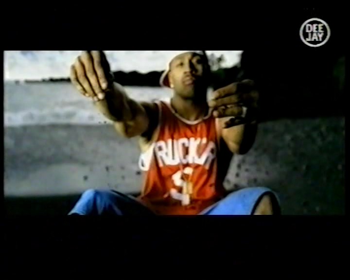 VA - DeeJay TV + MTV2 compilation part 1.mpg_snapshot_00.20.37.764.jpg