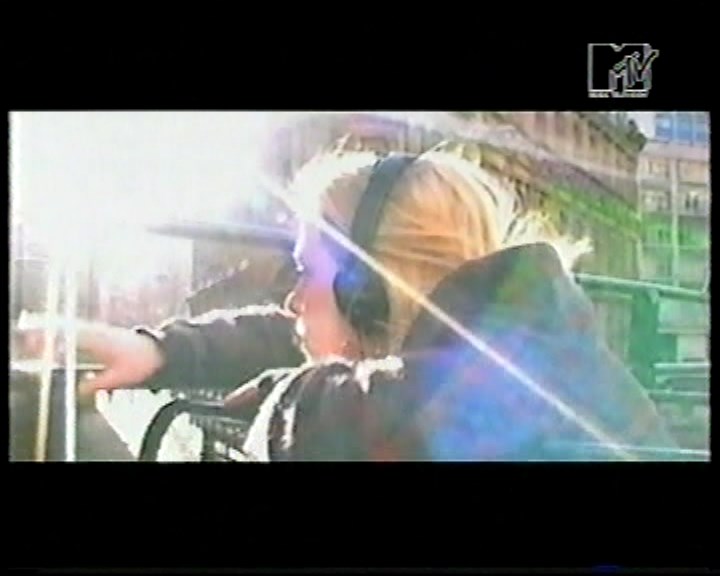 VA - MTV - Disco 2000 vol 2 part 2.mpg_snapshot_01.04.27.051.jpg