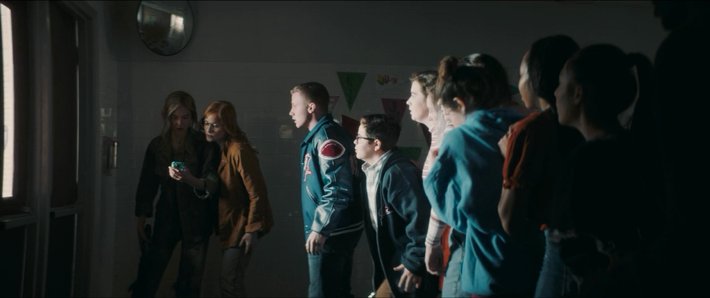 Run Hide Fight 2020.BDRip.AVC.mkv_20210802_102233.113.png