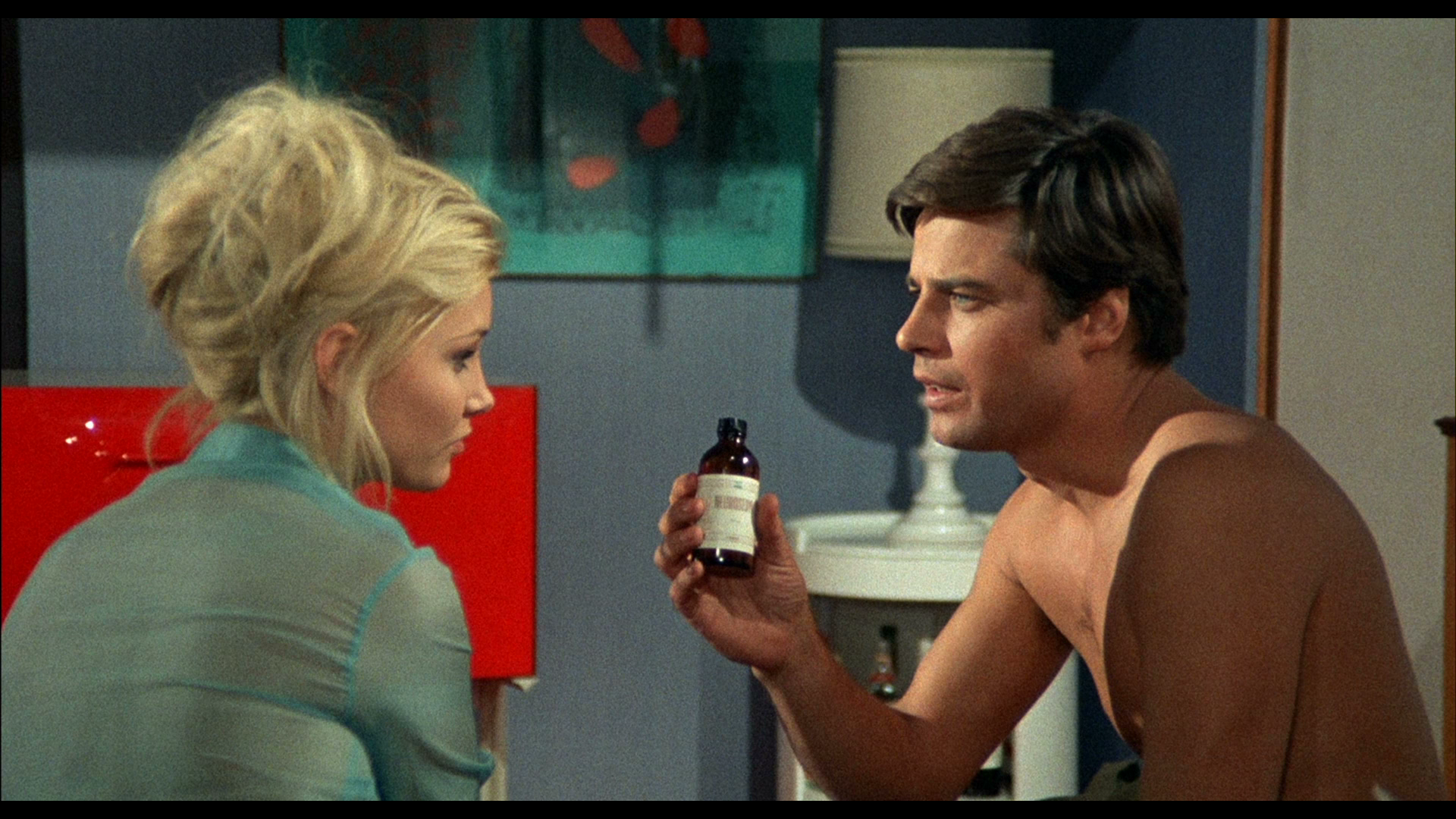Una.sull'altra.1969.Le.chat.qui.fume.BDRemux.1080p[(067793)17-11-23].PNG