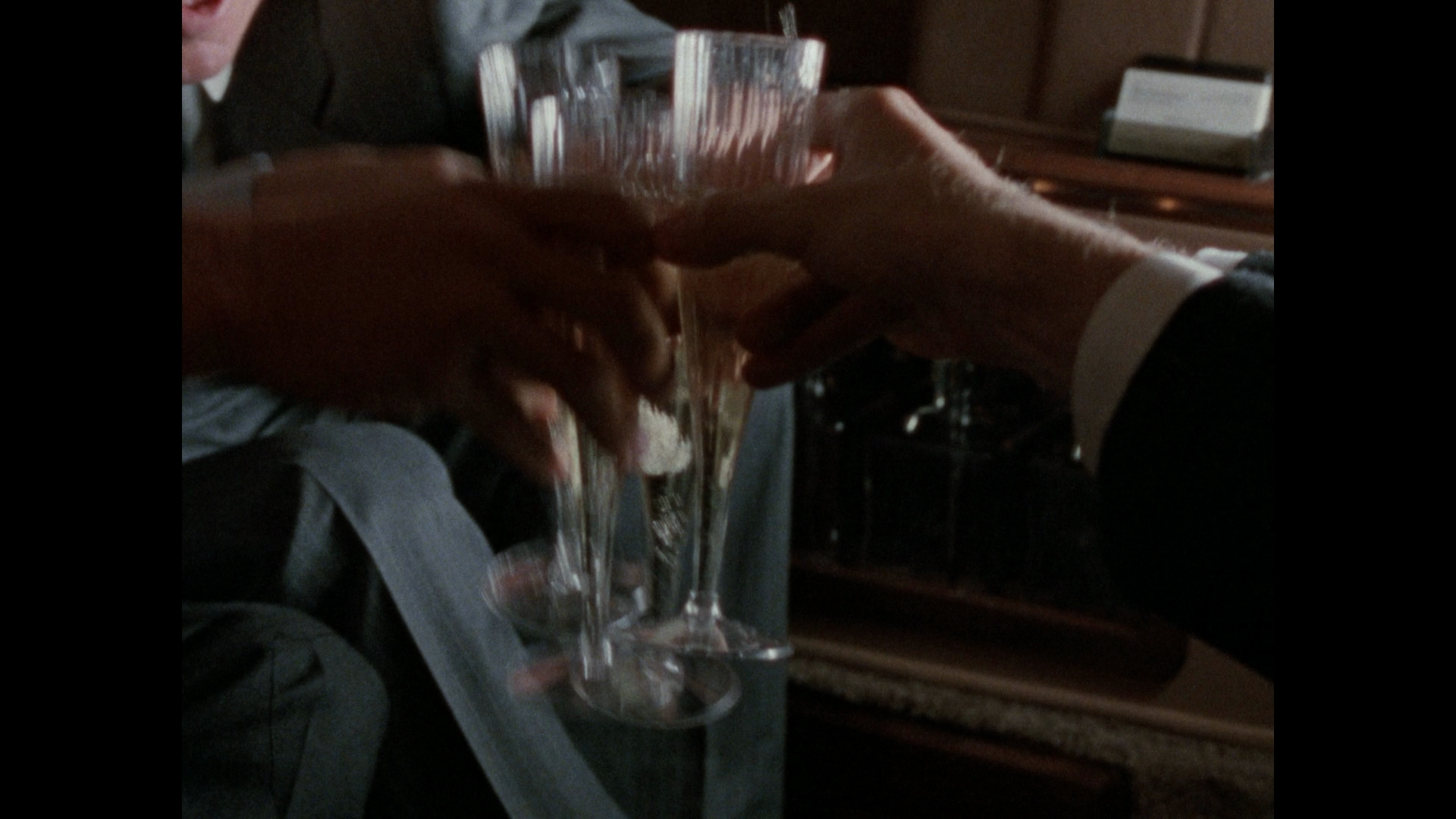 00000.m2ts(Steel and Lace 1991 1080p USA Blu-ray AVC DTS-HD MA 2.0-PlatinumBlack)_20211218_124429.145.png