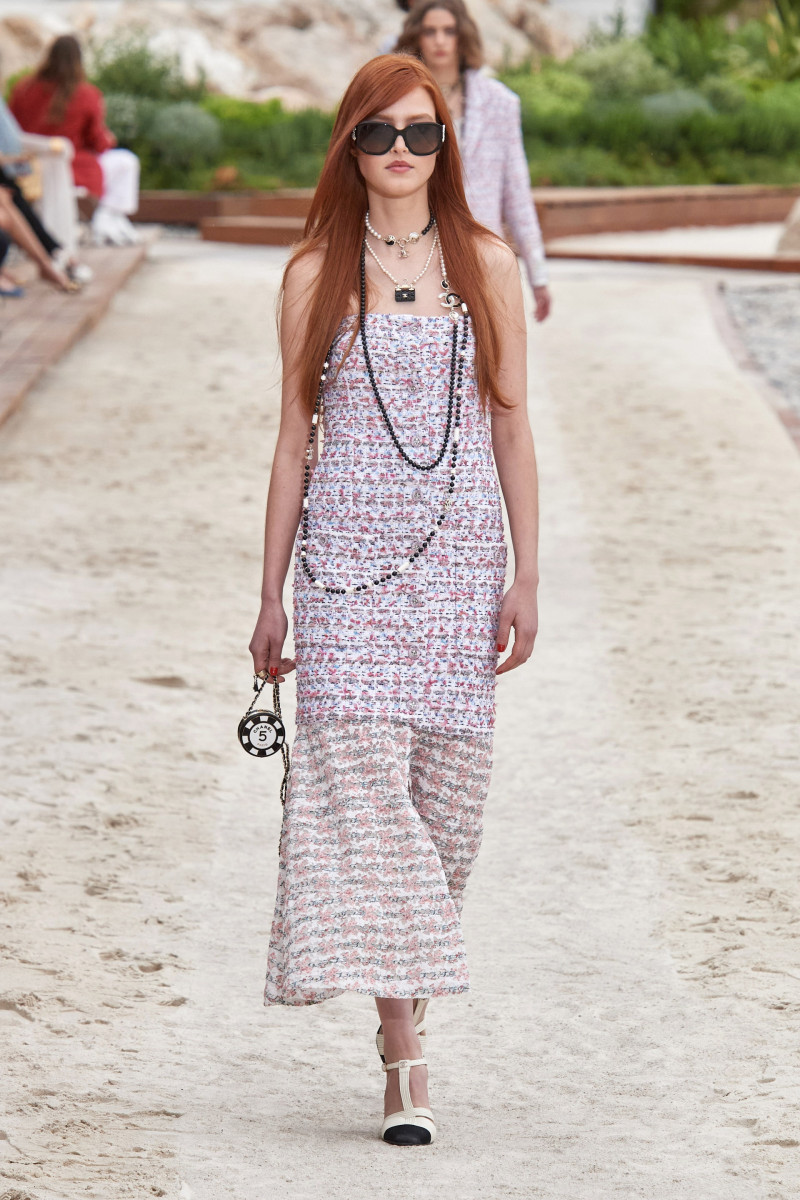 00051-chanel-resort-2023-monaco-credit-gorunway.jpg