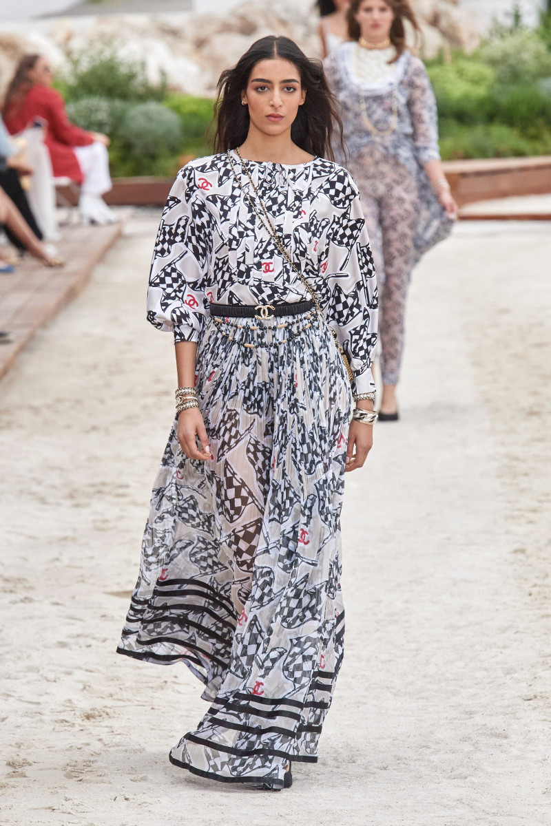 00022-chanel-resort-2023-monaco-credit-gorunway.jpg