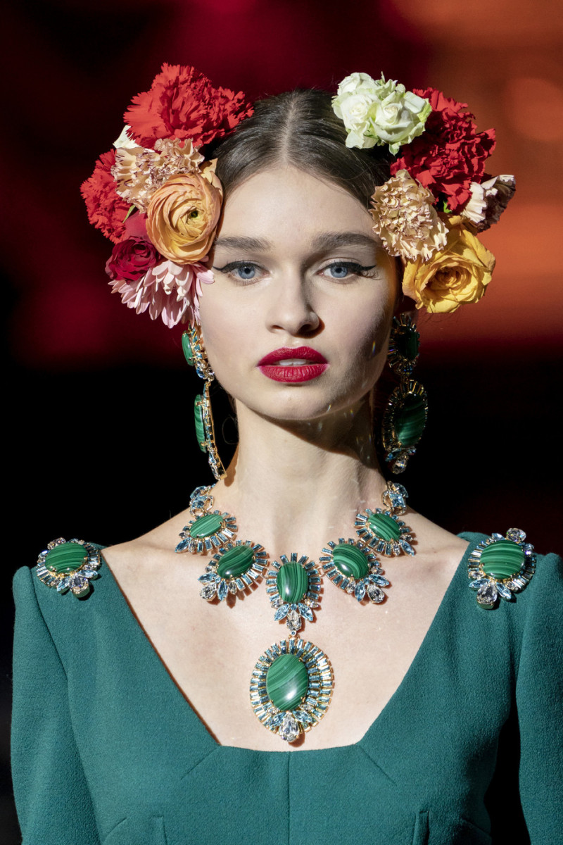 Dolce+Gabbana+Fall+2019+Details+cT73qAkpFbAx.jpg