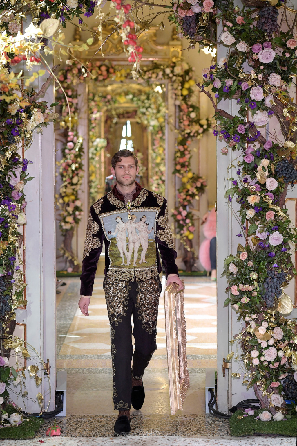 DolceGabbana_198_20181210170430.jpg