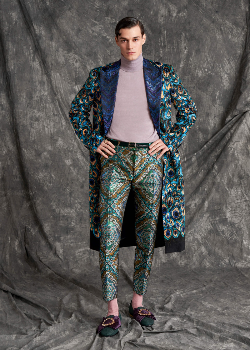 dolce-and-gabbana-fall-winter-20-21-man-collection-08.jpg