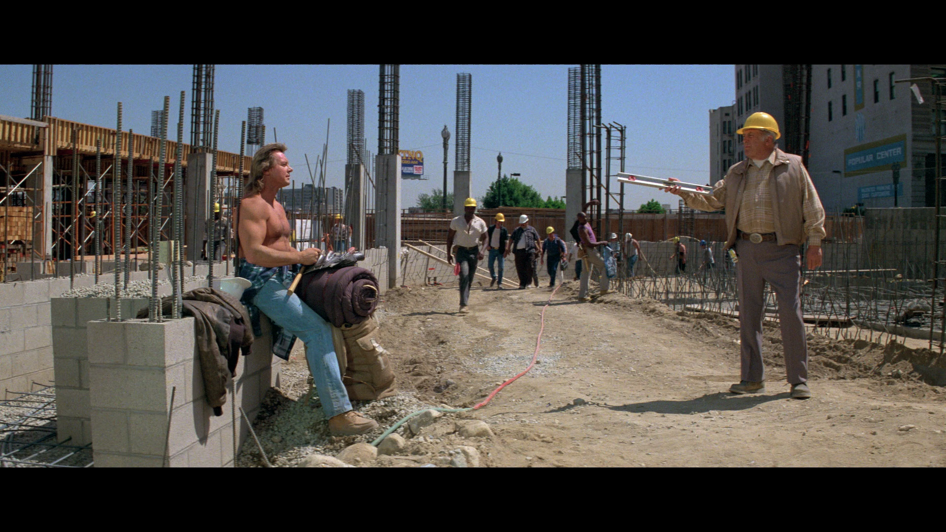 They.Live.1988.Studio.Canal.BDRemux.1080p[(010836)18-18-19].PNG