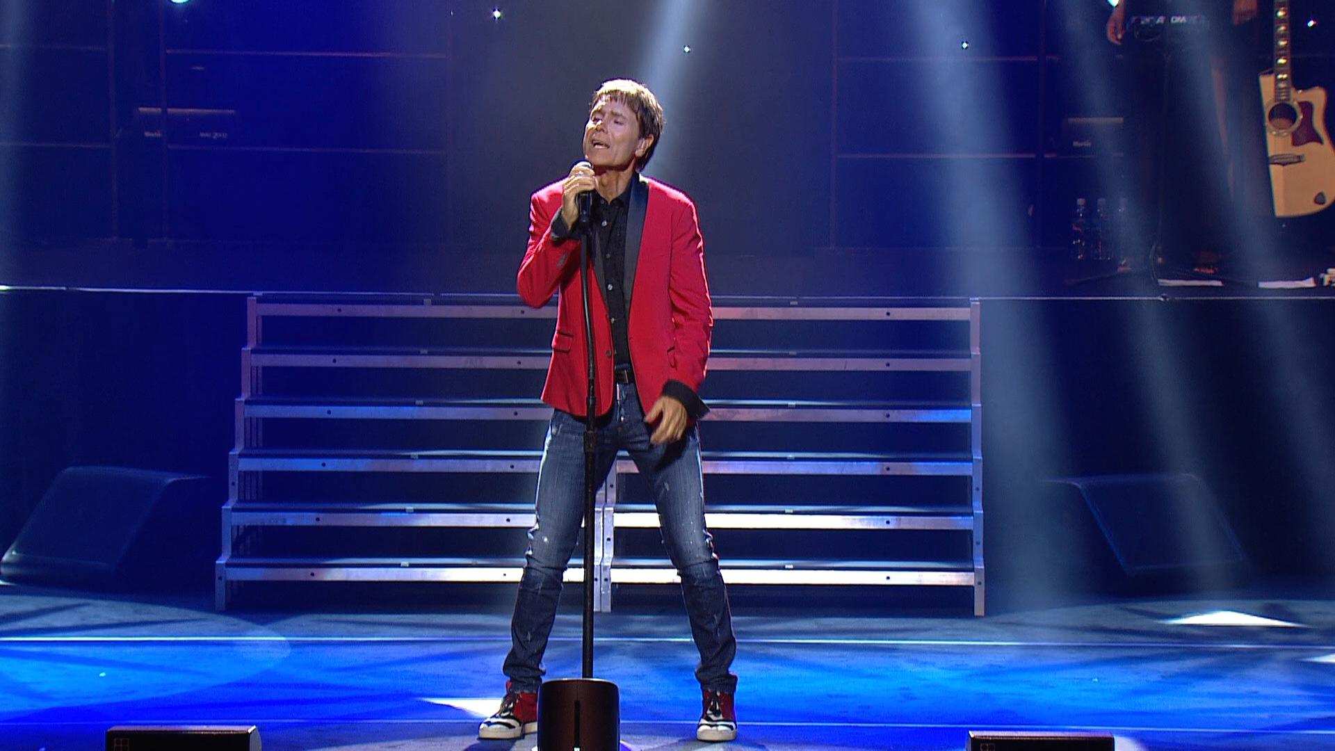 Cliff Richard • Still Reelin’ And A-Rockin’ • Live in Sydney Blu-ray_20220721_194049.436.png