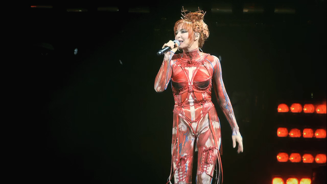 Mylene Farmer - Stade de France (BD Rip 720p).mkv_20220722_172746.332.png