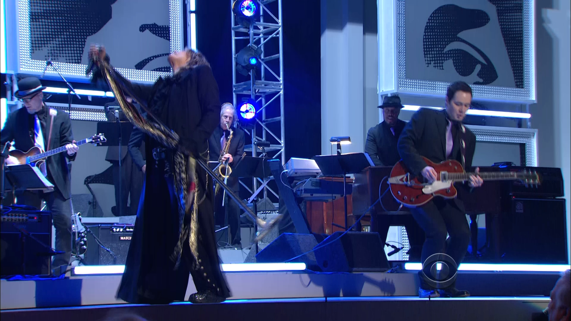 Steven Tyler - 33rd Annual Kennedy Center Honors 2010 35MBit 1080i HDTV MPEG2 CtrlHD.ts_20220723_164932.678.png