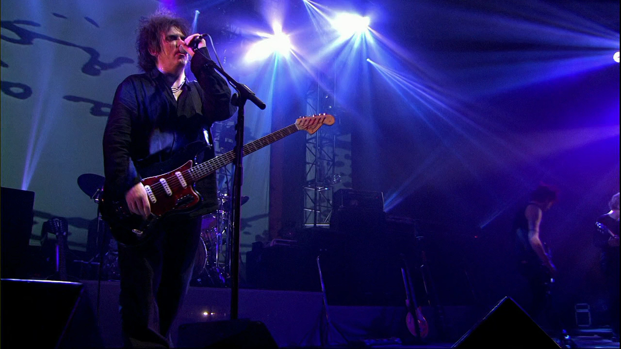 The Cure Trilogy Live in Berlin 2002 720p Blu-ray DTS x264-SSG.mkv_20220817_121403.225.png