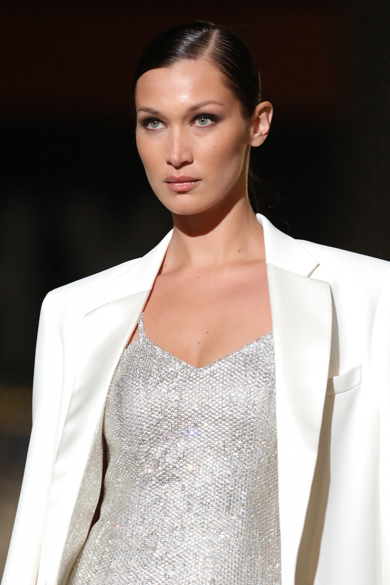 00029-Michael-Kors-Fall-21-DETAILS48.jpg