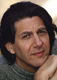 Питер Койот