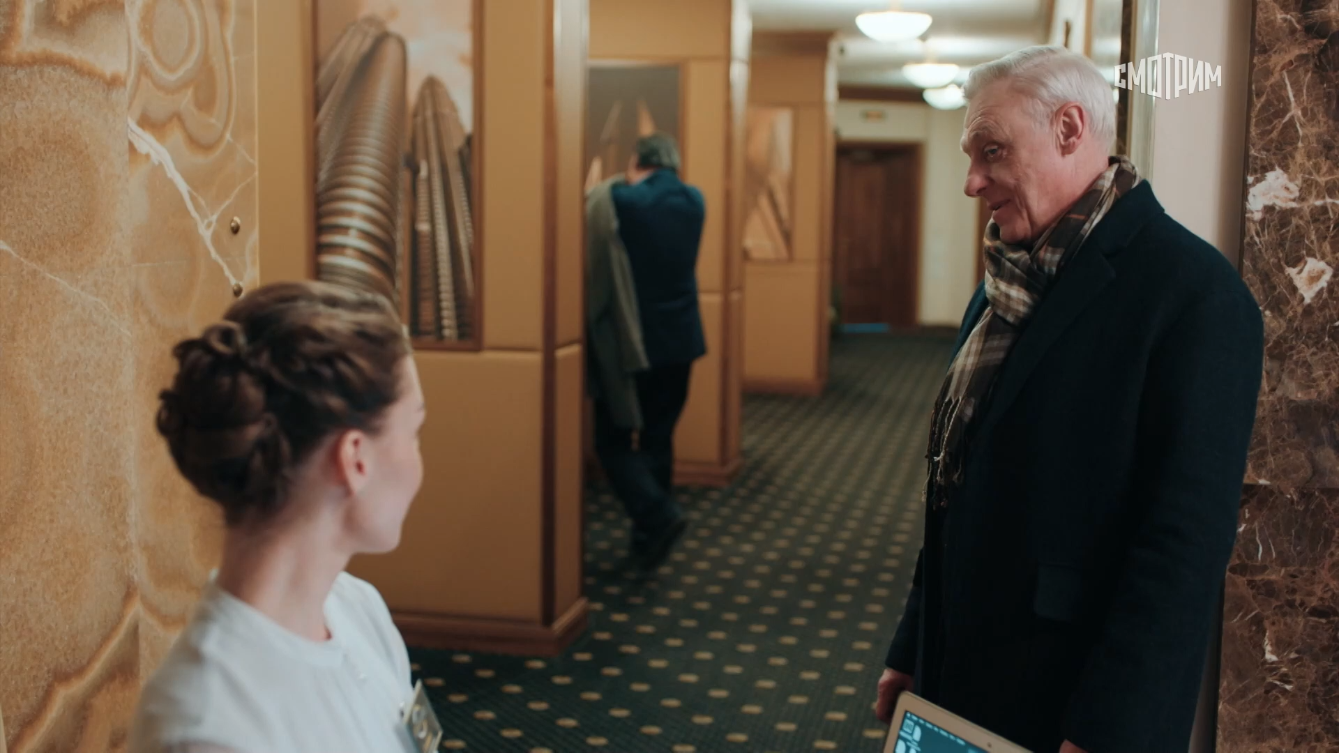 01.Цена иллюзий.(2022).WEBRip.(1080p).Files-x.mkv_snapshot_19.43.png