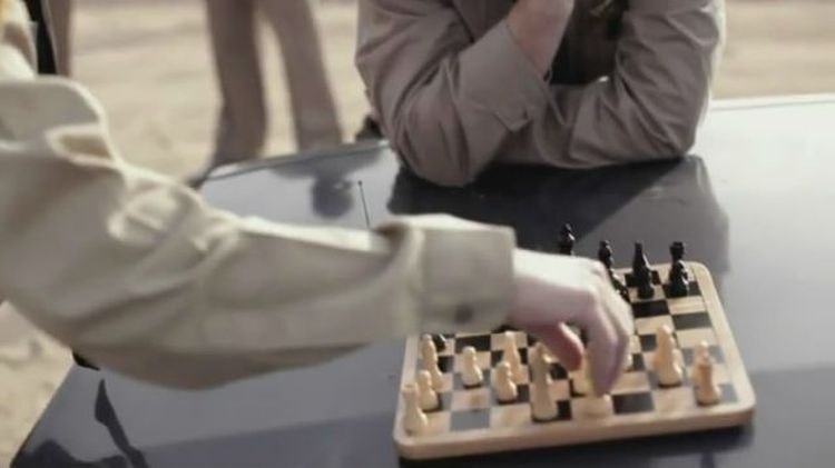 Резина /Rubber/ 2010 (1:01:55 / 1:18:59)