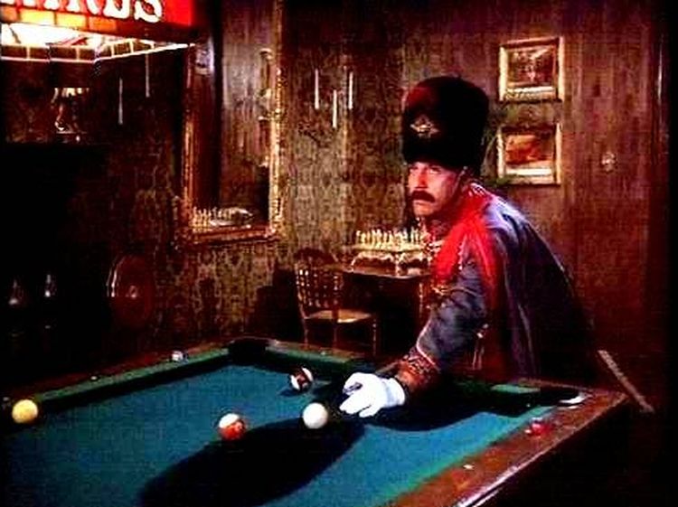 Безумство духов (В погоне за призраком) / Ghost Fever/ 1987 (0:48:43 / 1:32:29)