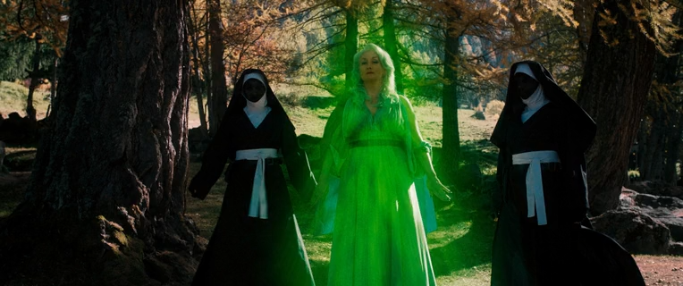 Bezumnaya.Khaydi.2022.BDRip-AVC.ExKinoRay.mkv_snapshot_00.54.43.000.png