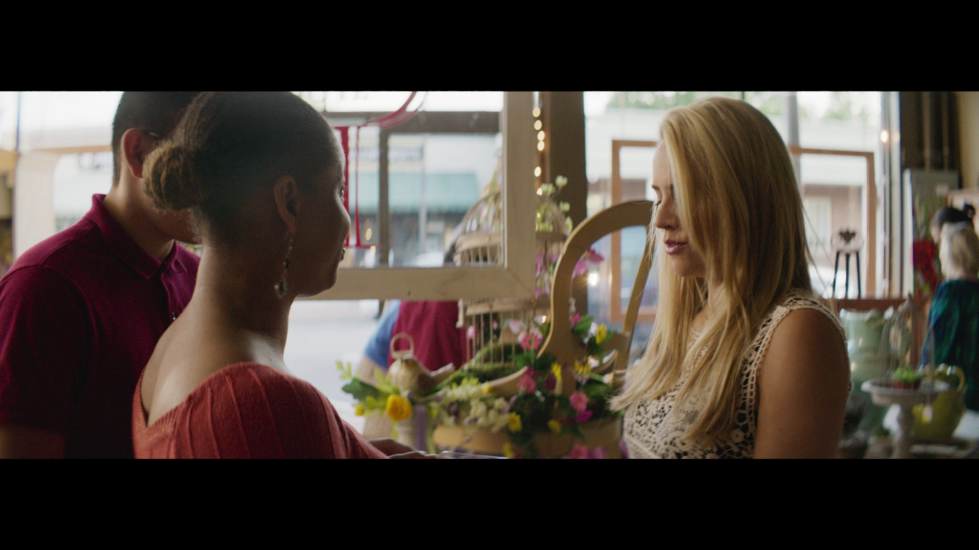 Along.Came.the.Devil.2018.Gravitas.Ventures.BDRemux.1080p[(046499)21-50-28].PNG