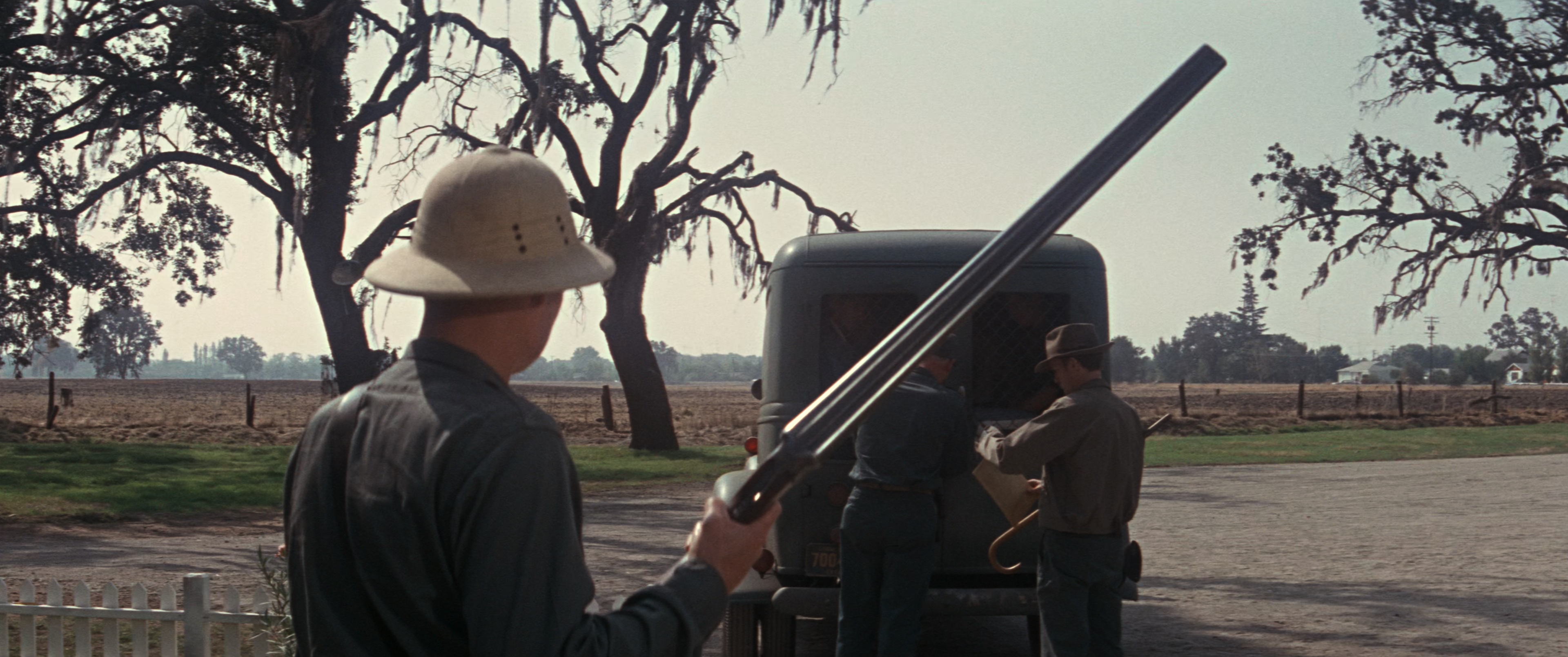 Хладнокровный Люк (Cool Hand Luke) 1967.mkv_snapshot_00.04.00.240.jpg