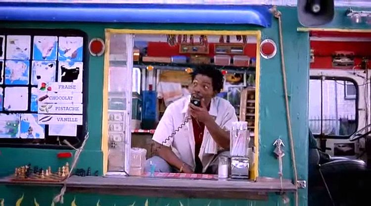 Пёс-призрак: Путь самурая /Ghost Dog: The Way of the Samurai/ 1999 (0:33:49 / 1:56:00)