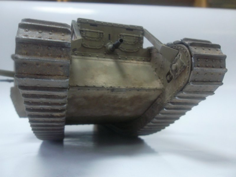 Танк MkIV «Male» - Самец, 1/35, («Emhar» EM4001). Df48ab39092bf70b245f0f95fc0b83c5