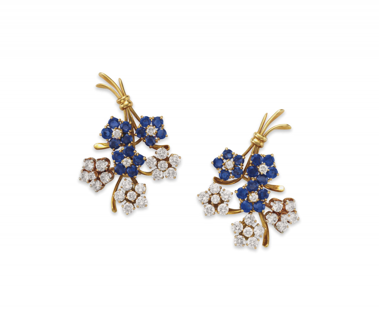 2017_NYR_14760_0046_000(a_pair_of_retro_sapphire_and_diamond_ear_clips_by_van_cleef_arpels091354).jpg